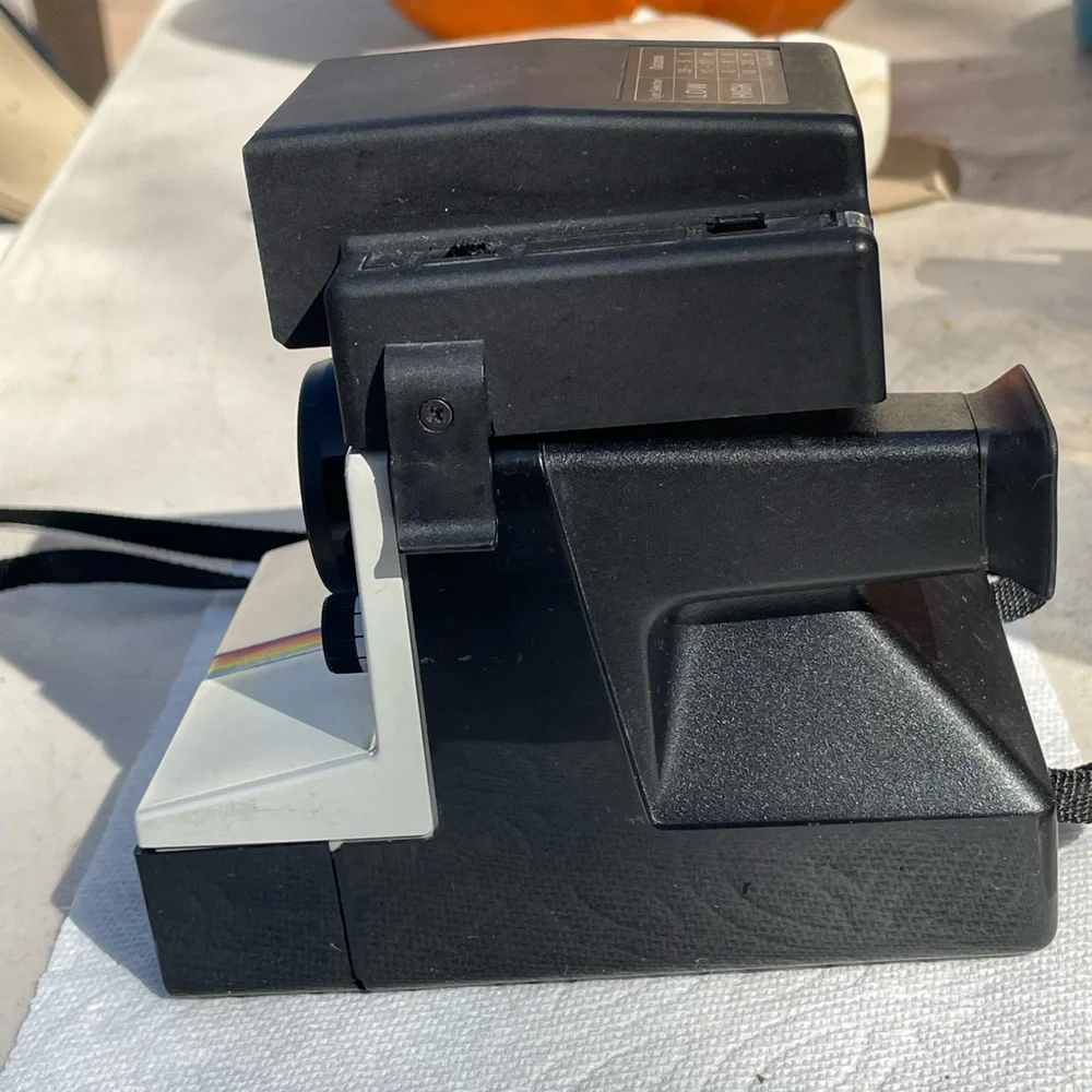 Vintage Polaroid Camera - Electronic Flash included